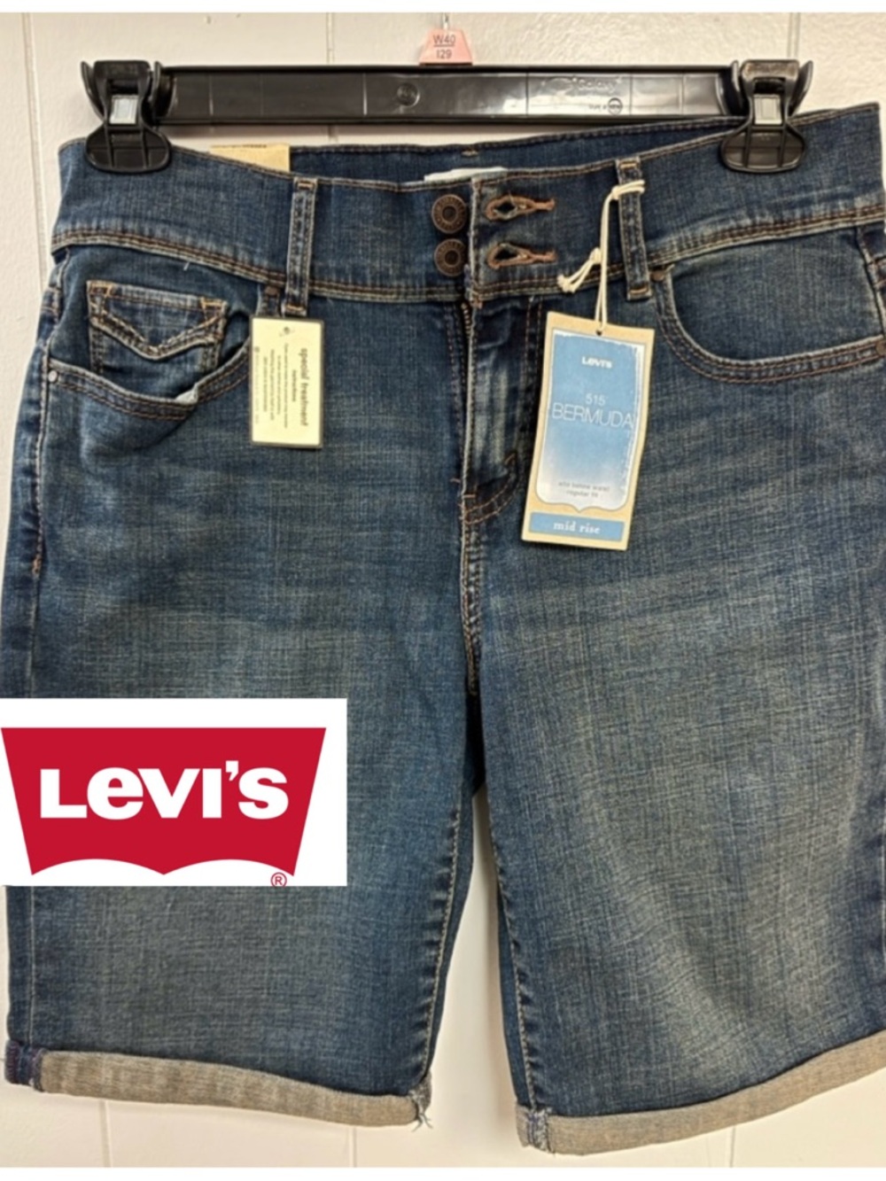 NWT Levi's 515 Bermuda Jean Shorts, Misses 8, Mid Rise